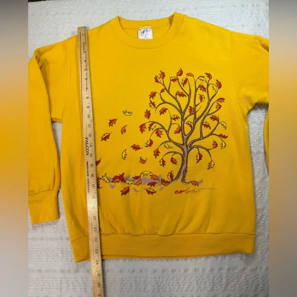 Delta Yellow Crew Neck Sweater with Tree Design Wild Hare Vintage Medium - Picture 3 of 8